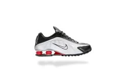 NIKE SHOX R4 BLACK METALLIC SILVER RED - GRIS, NOIR